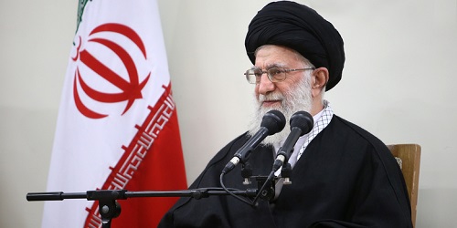 همسران شهدای مدافع حرم در تشییع جنازه همسرانشان مطالبی گفتند که فوق سطح فهم انسانهای مادی است/اینها دشمن را زمینگیر کردند همسران شهدای مدافع حرم در تشییع جنازه همسرانشان مطالبی گفتند که فوق سطح فهم انسانهای مادی است/اینها دشمن را زمینگیر کردند