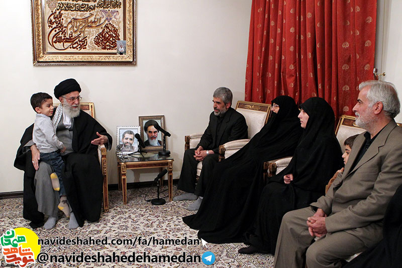 روایتی خواندنی از دیدار مقام معظم رهبری با خانواده شهید مصطفی احمدی روشن