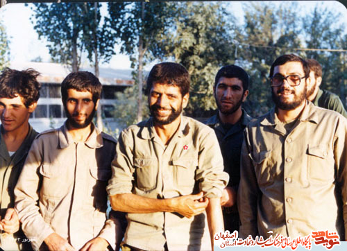 نگاهی به زندگی سردار شهید حاج عباس کریمی+فرمانده لشکر 27 محمد رسول الله (ص){یاد آور میشود که شهد کریمی از شهر کاشان میباشند وایام شهادت ایشان میباشد} نگاهی به زندگی سردار شهید حاج عباس کریمی+فرمانده لشکر 27 محمد رسول الله (ص){یاد آور میشود که شهد کریمی از شهر کاشان میباشند وایام شهادت ایشان میباشد}