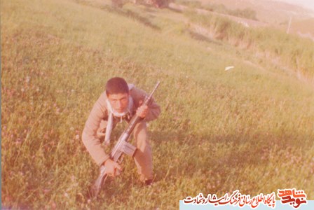 عروسم شهادت و حجله ام سنگر می باشد(ششم فروردین منتشر شود) عروسم شهادت و حجله ام سنگر می باشد(ششم فروردین منتشر شود)