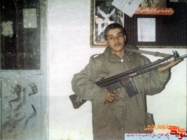 شهید بابایی نژاد حسين گونه زيستن را از پدر آموخت / مادر هنوز هم چشم به راه اوست شهید بابایی نژاد حسين گونه زيستن را از پدر آموخت / مادر هنوز هم چشم به راه اوست