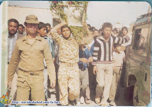سنگر ساز بی سنگر / شهیدی که تا لحظه شهادتش ذکر می گفت