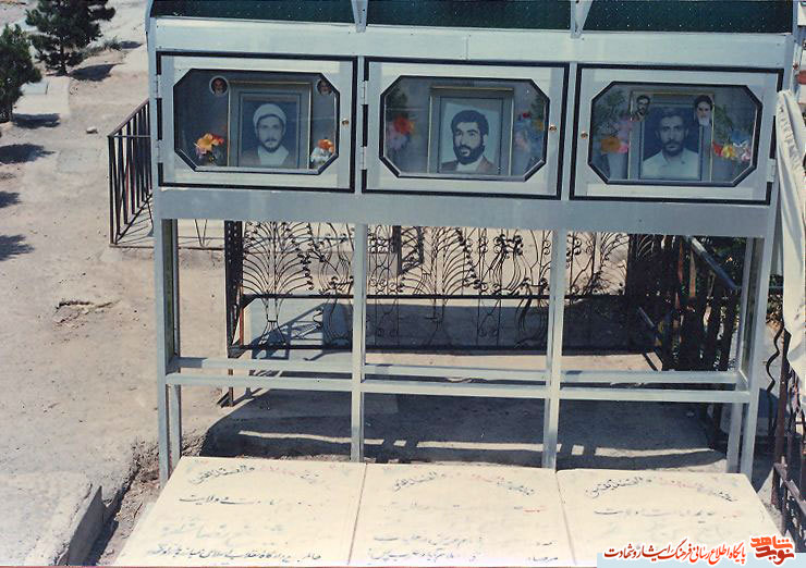 3 برادر که یک روز به شهادت رسیدند/ برادران مظفر؛ شهیدان ظفرمند «مرصاد» 3 برادر که یک روز به شهادت رسیدند/ برادران مظفر؛ شهیدان ظفرمند «مرصاد»