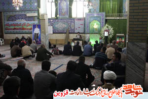 حراست از ارزشها با ادامه دادن راه شهدا میسر می‌شود