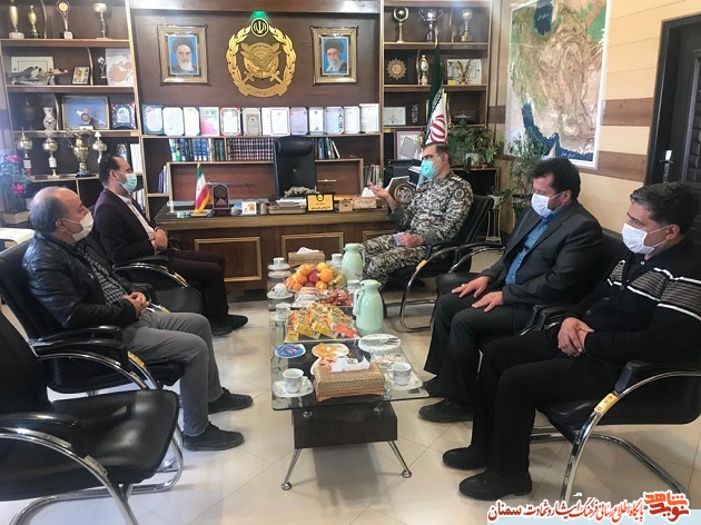 دیدار رئیس بنیاد شهید شهرستان سمنان با فرمانده پدافند هوایی