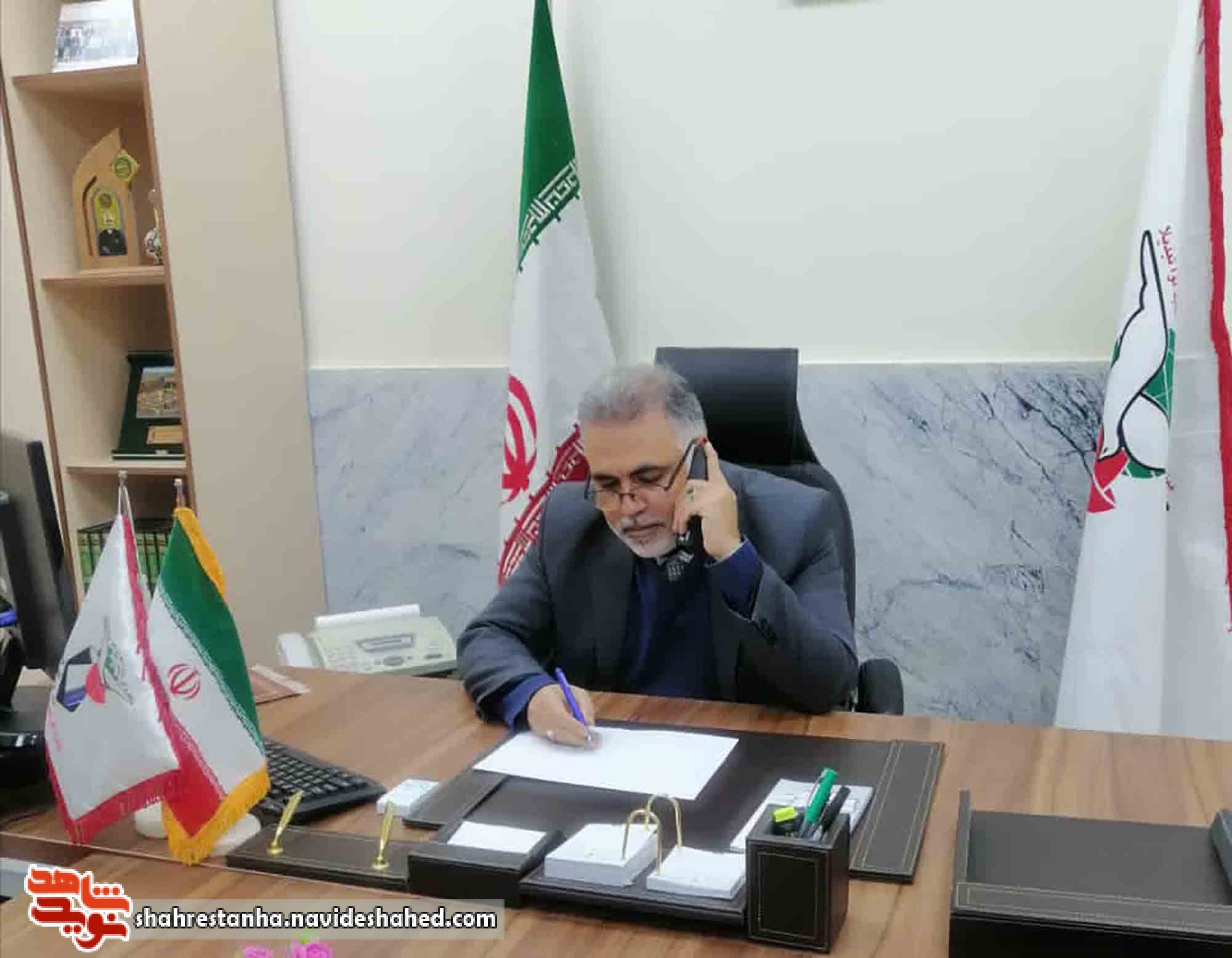 نفرات برتر کنکور سراسری فرزندان شاهد و ایثارگر فیروزکوه تجلیل شدند نفرات برتر کنکور سراسری فرزندان شاهد و ایثارگر فیروزکوه تجلیل شدند