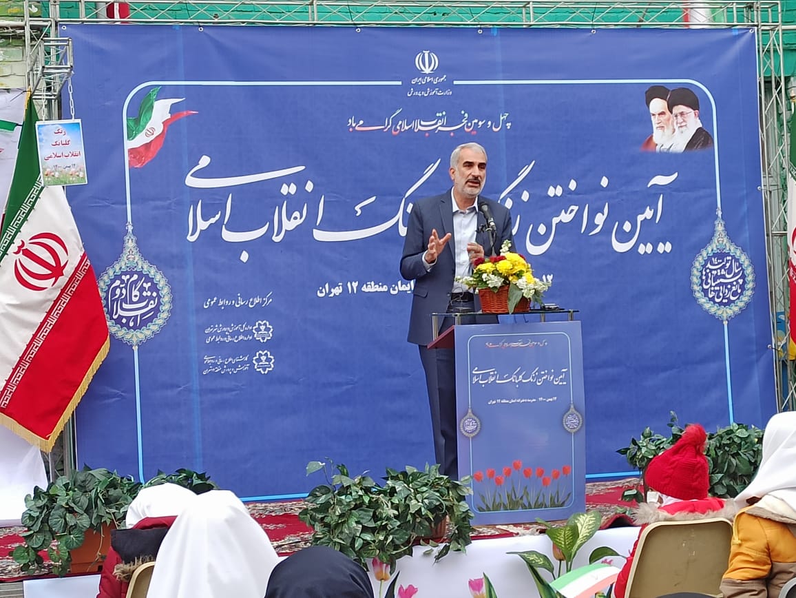 دانش آموزان باید به نیت جهاد علمی تحصیل کنند