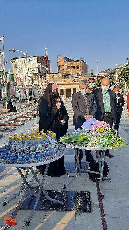 حضور رئيس بنياد شهيد و امورايثارگران در گلزار شهداى مازندران