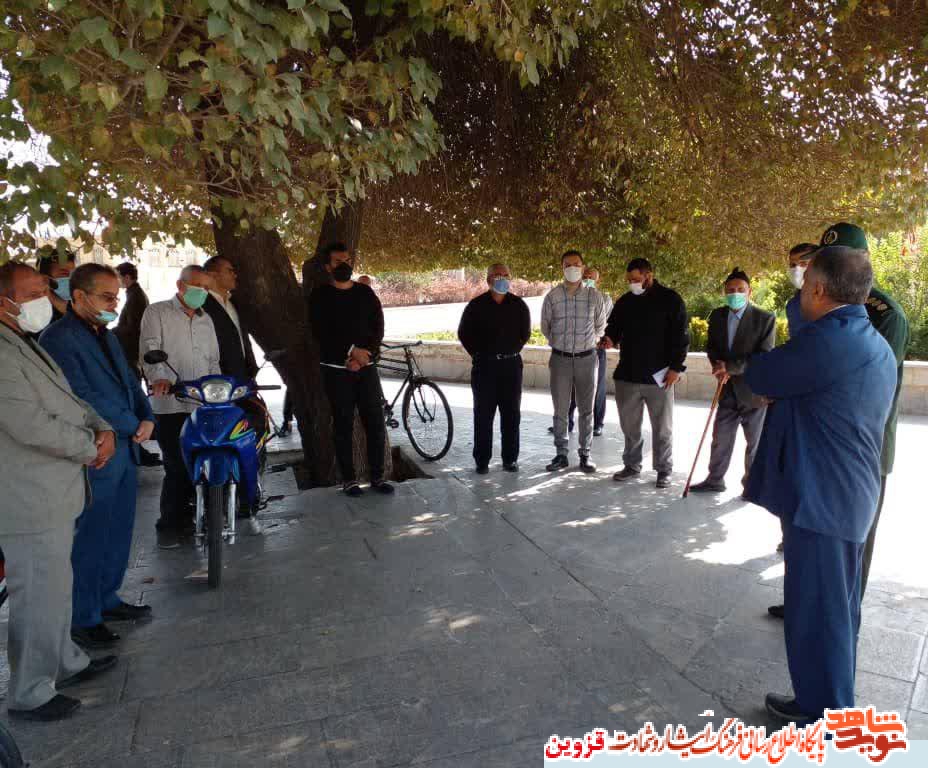 رزمندگان خاطرات دوران دفاع مقدس را بازگو کنند