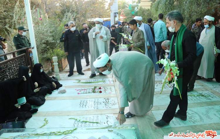 مراسم میهمانی لاله ها در استان قم برگزار شد مراسم میهمانی لاله ها در استان قم برگزار شد