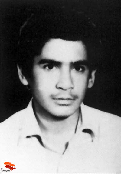 مادر شهیدان «حجت و حمید ابراهیمی» به فرزندان شهیدش پیوست مادر شهیدان «حجت و حمید ابراهیمی» به فرزندان شهیدش پیوست