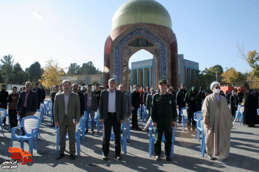 گزارش تصویری/ تجدید میثاق دانش آموزان با شهدای دانش آموز