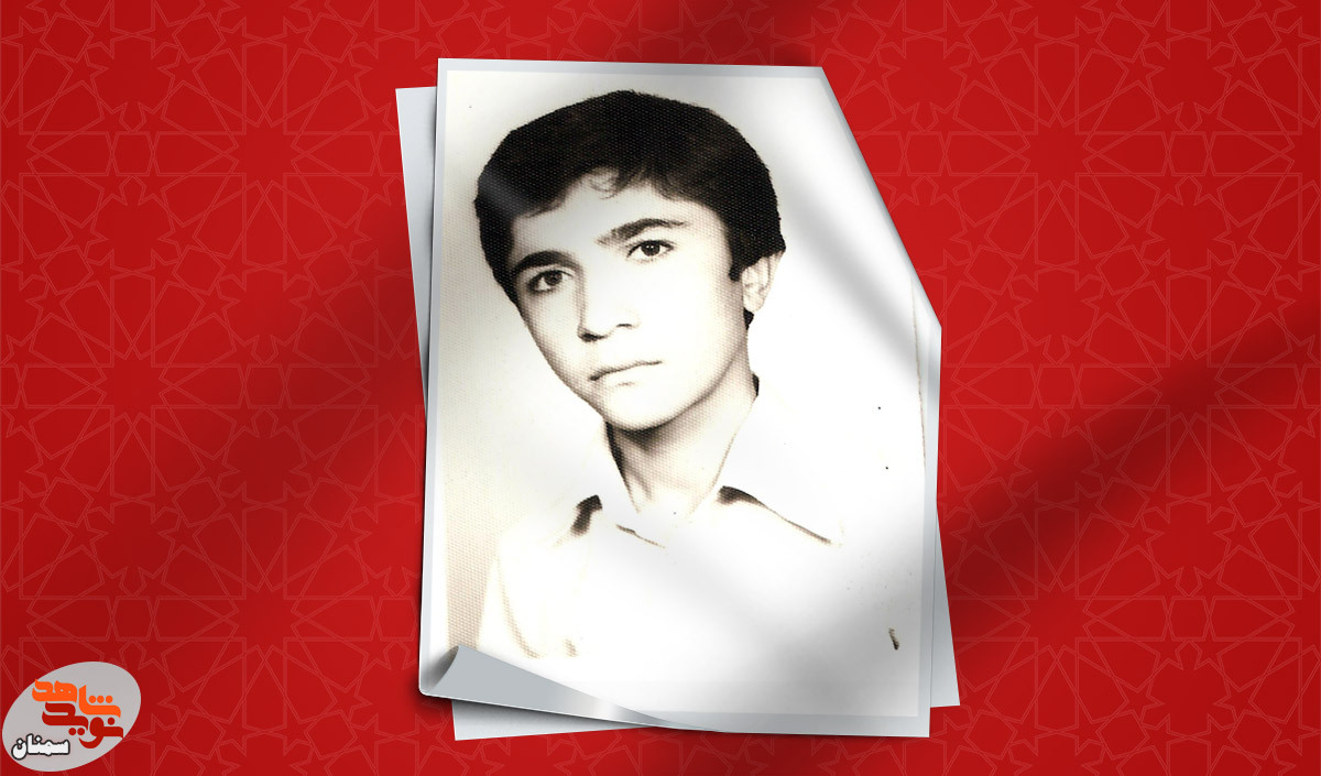دسته گلی روی صندلی خالی کنکور