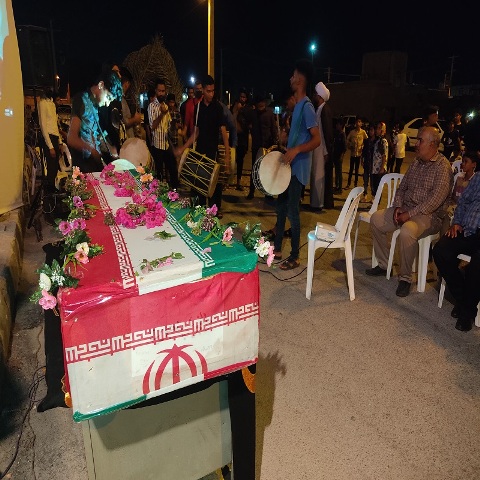 برگزاری یادواره شهید جاویدالاثر «عبدالرضا مینکی کهنوج» در شهرستان بندرلنگه