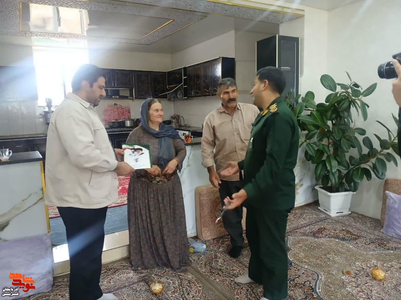 دیدار با خانواده معظم شاهد و ایثارگر در شهرستان اشنویه