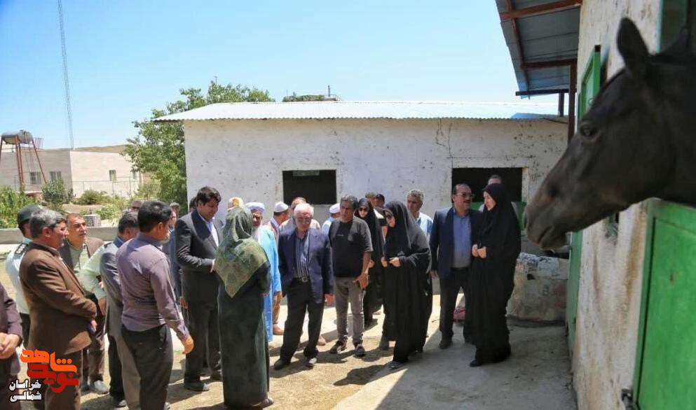 گشاده‌دستی و گشاده‌رویی از ویژگی‌های برجسته شهید غیادی بود