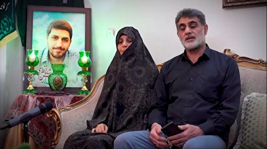 دیدار رئیس بنیاد شهید با خانواده شهید «محسن شاه‌نظری»/ کلیپ