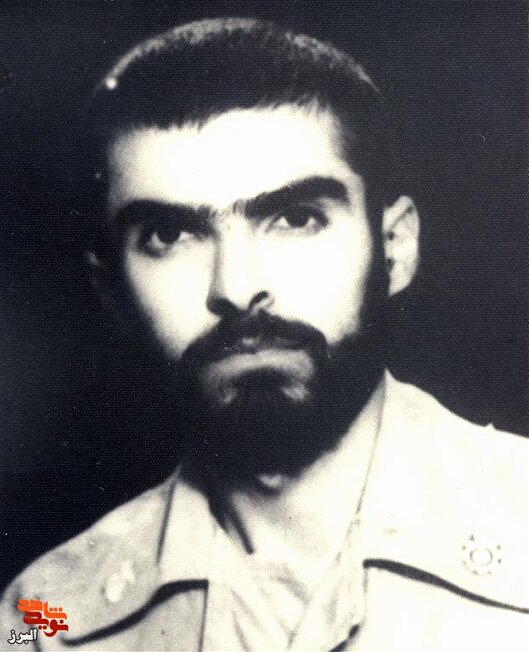 شهید عباسعلی البرزی؛ آموزگار سواد و رزمنده جبهه‌های نور
