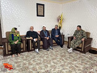 دیدار با خانواده شهدا و ایثارگران در بوکان