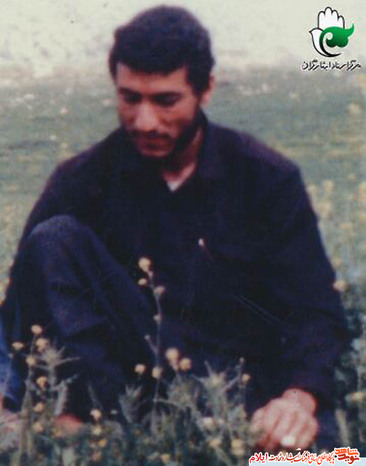 آموزگار شهید صادق صیدکرمی از شهدای اسفند ماه استان ایلام
