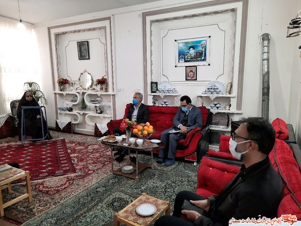 دیدار مسئولان بنیاد شهید استان با مادر گرامی شهید والامقام محمد سلطانیان - هجدهم فروردین ۱۴۰۰ مهدیشهر