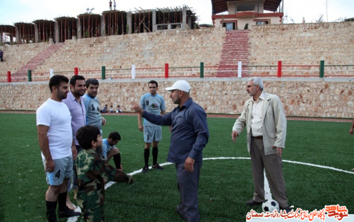 نفر اول از راست سردار شهید حسن شاطری