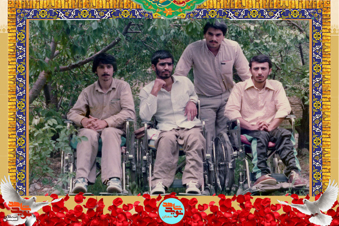 نفرسمت راست شهید علی‌اکبر خلیل نژاد