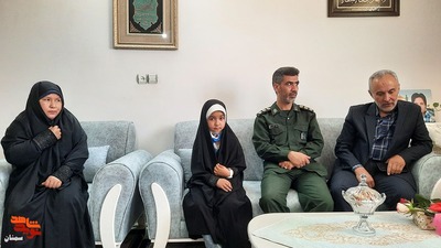 دیدار با خانواده معزز شهید تیپ فاطمیون «حسینعلی محمدی»- بیست و چهارم اردیبهشت ۱۴۰۳ شهرستان سمنان