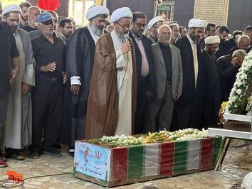 مراسم تشییع شهید عاطفه صادق‌زاده از شهدای حملات رژیم غاصب صهیونیستی به کشورمان- بیست و هشتم خرداد ۱۴۰۴ شهرستان دامغان