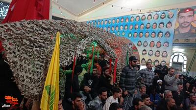 مراسم تشییع پیکر مطهر پاسدار شهید میلاد ملک- چهارم تیرماه ۱۴۰۴ شهر مجن از توابع شهرستان شاهرود