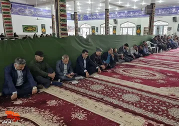 تجلیل از مقام پدر شهیدان حسینی در جیرفت