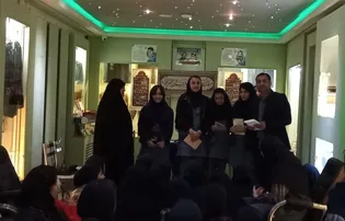 بازدید دانش‌آموزان مدرسه دخترانه اندیشه از موزه...