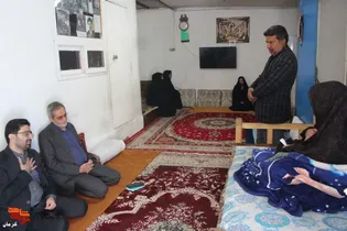 مدیرکل بنیاد کرمان با مادران و خانواده‌های شهدا...